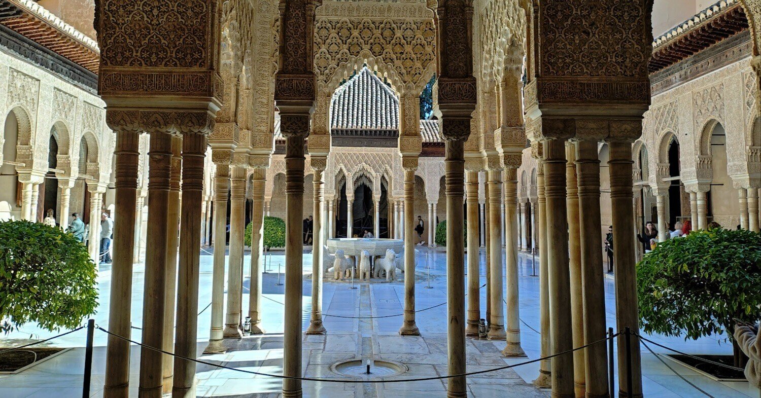 洋書◆イスラム建築写真集 本 スペイン アンダルシア アルハンブラ 洋書◇イスラム建築写真集 本 アンダルシア アルハンブラ | 洋書堂