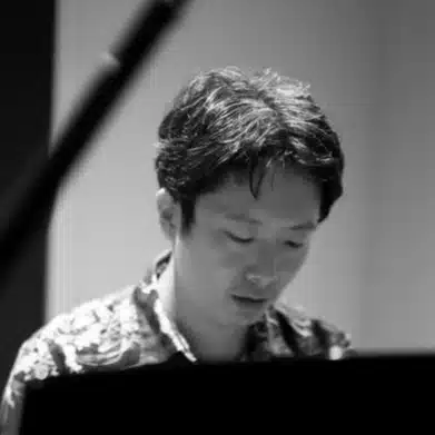 Kazuhi Komaki