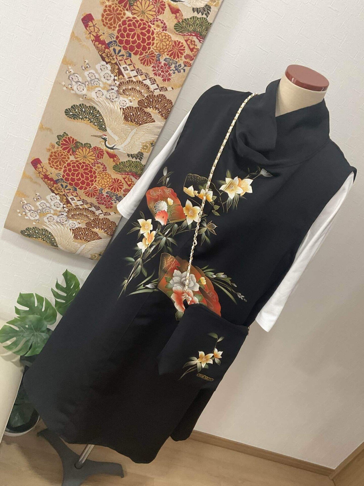 彩着物リメイク♪ 袋帯と刺繍入り着物からロングワンピース❣️春