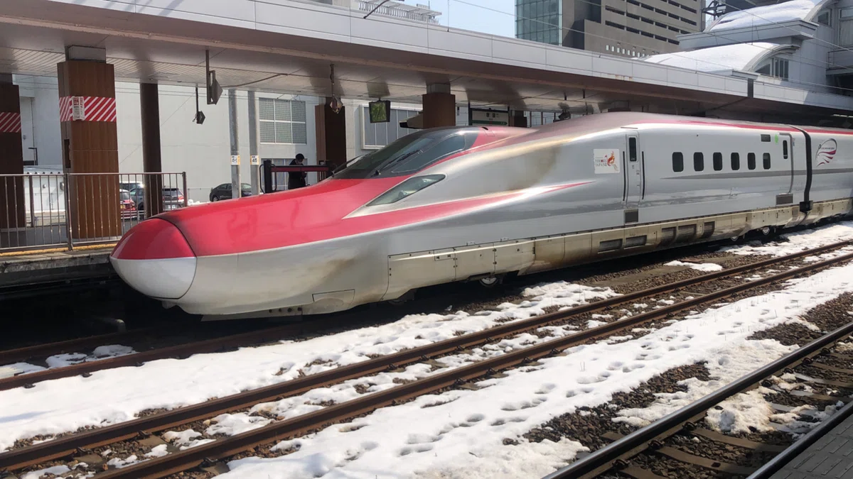 激混み&逆走】こまち号に初めて乗車した話｜しむらっち