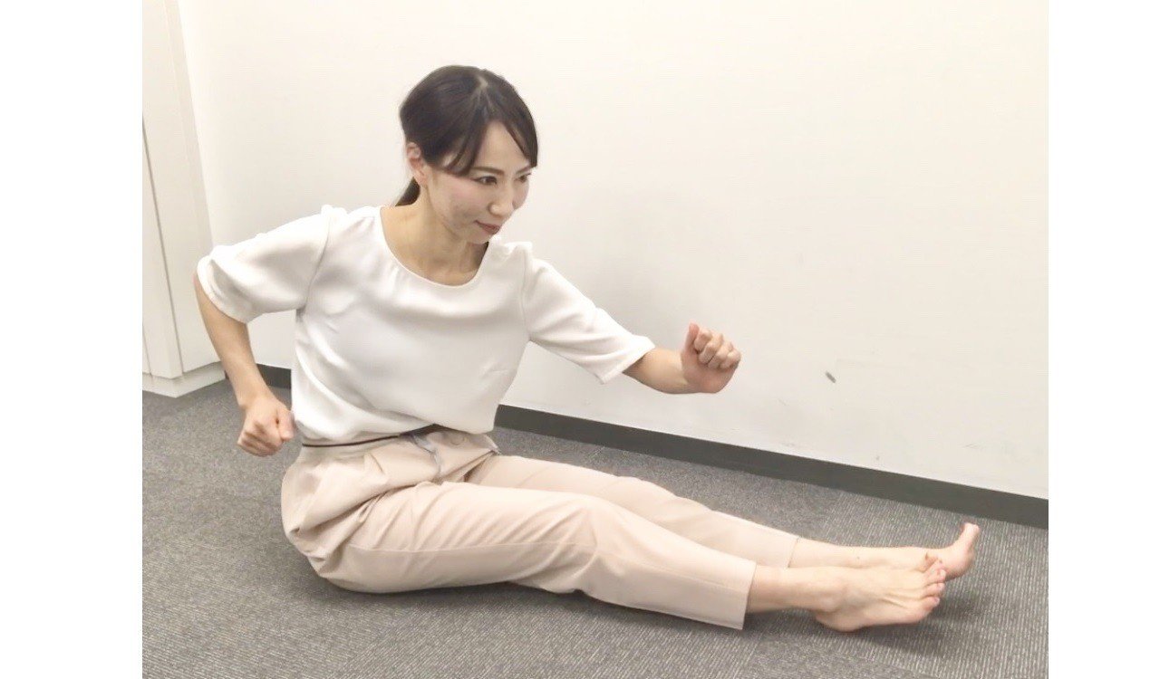 骨盤矯正 たるんだお腹を引き締め お尻歩きで腰痛も改善 青柳彩子 Note