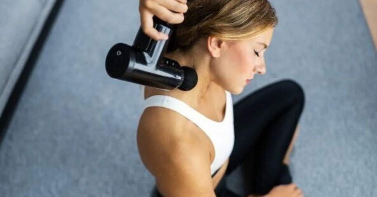 ウエイトトレーニング MASSAGE GUN MYTREX REBIVE is the ultimate massage gun! Why a muscle and blood