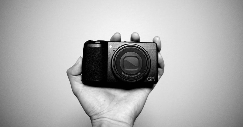 RICOH - リコー RICOH GR Digital 初代 ≪スマホ転送カードリーダー付き≫ リコー RICOH GR Digital 初代 ≪スマホ転送カードリーダー付き