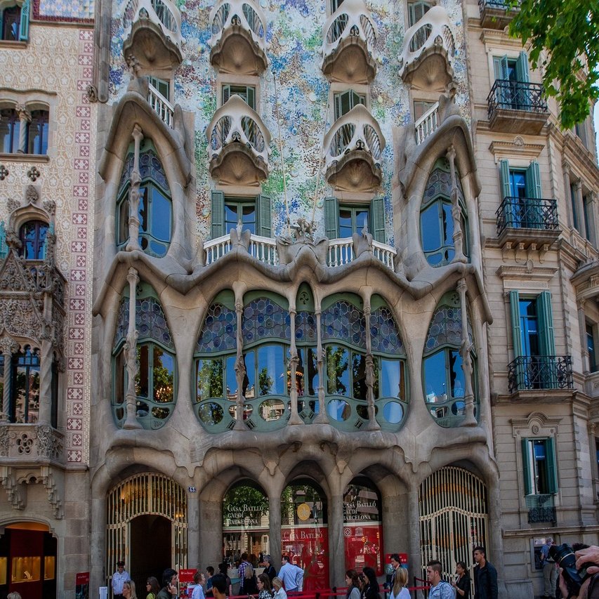 世界遺産 カサ ミラ カサ バトリョ Zenpaku Note