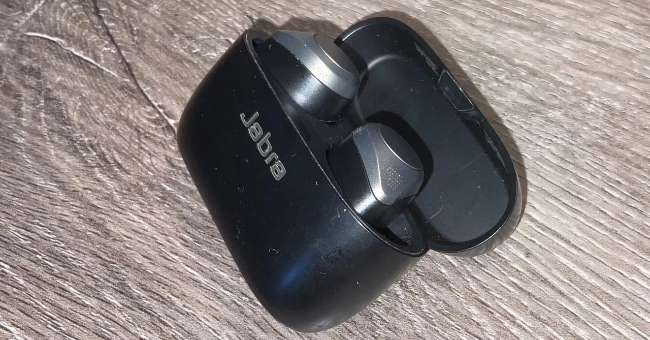 ワイヤレスイヤホン界の不朽の名作 jabra elite 85t 4年経っても使い