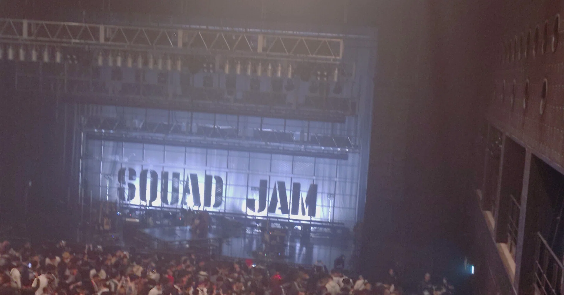 ReoNa ONE-MAN Live Tour 2025 “SQUAD JAM”大阪公演！！｜CinemaGeek