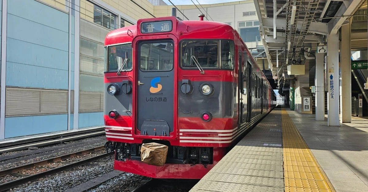 しなの鉄道115系のカラーリング：懐かしの国鉄型を追う｜大樹