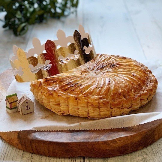 王様のケーキ ガレット デ ロワ を食べよう みずのさちこ Note