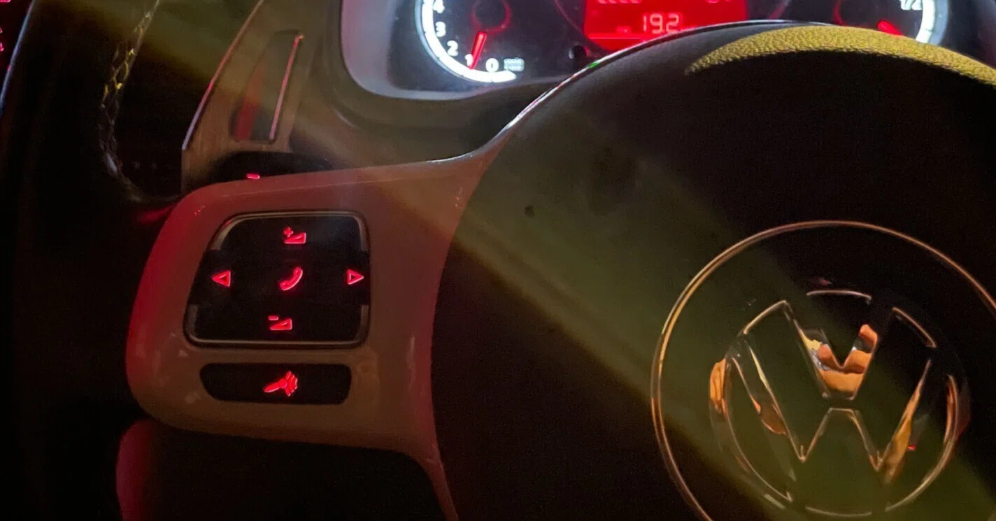 THE BEETLE フォルクスワーゲン ステアリング交換 マルチ