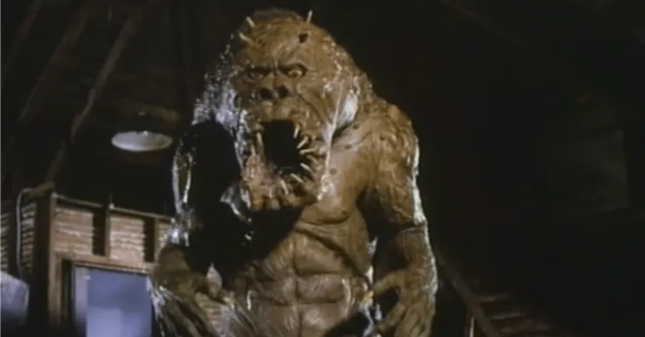 クローゼットを行き来するキモカワ無敵のモンスター！名作映画の