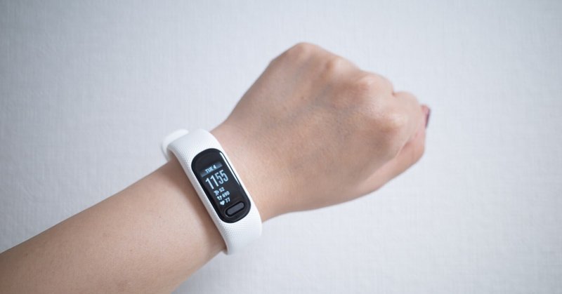 美品✨️GARMIN VIVOACTIVE5 スマートウォッチ GPS 完動品