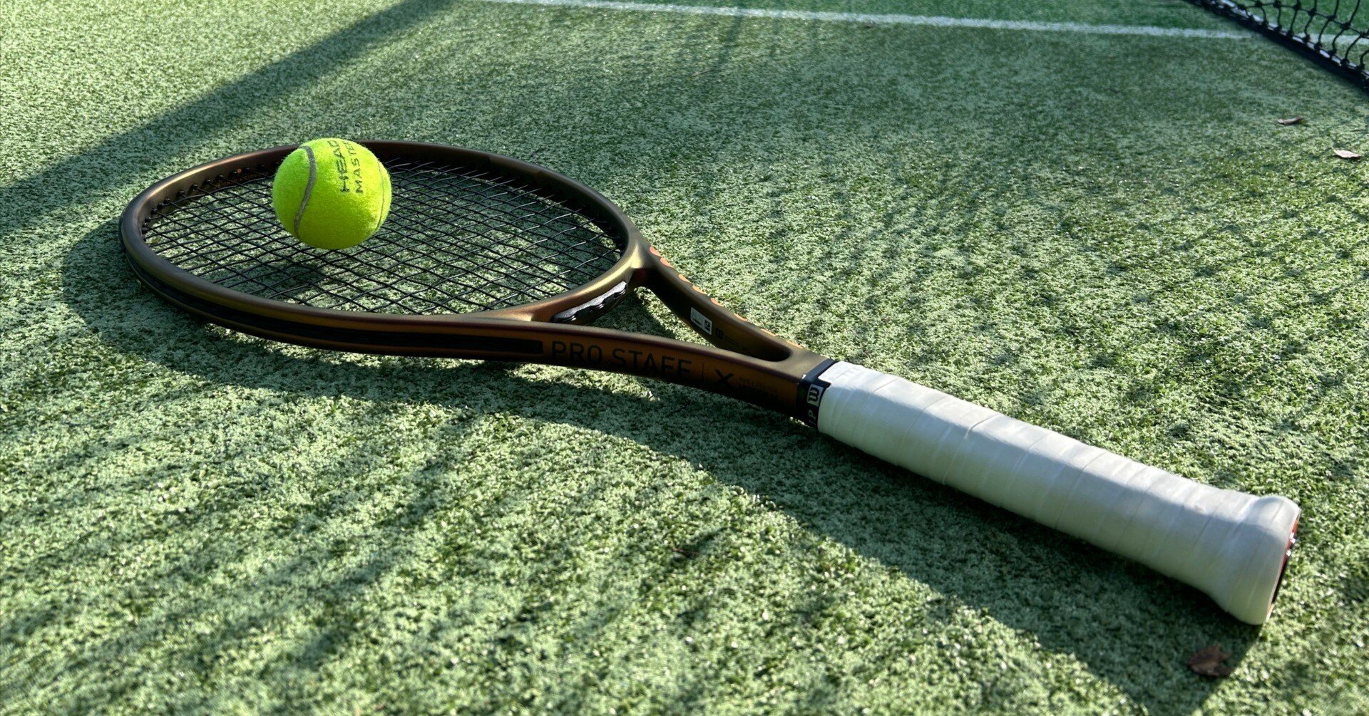 【未使用に近い】PRO STAFF 97 v10 PRO STAFF 97L V14 by Wilson Japan Racquet online - ウイルソン公式