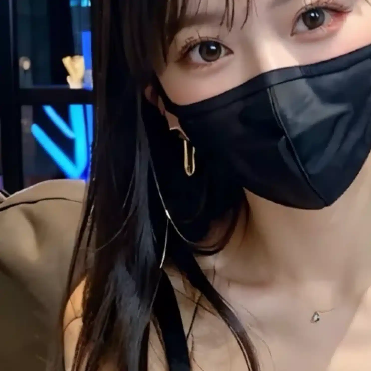 一人旅優奈フォロバ100