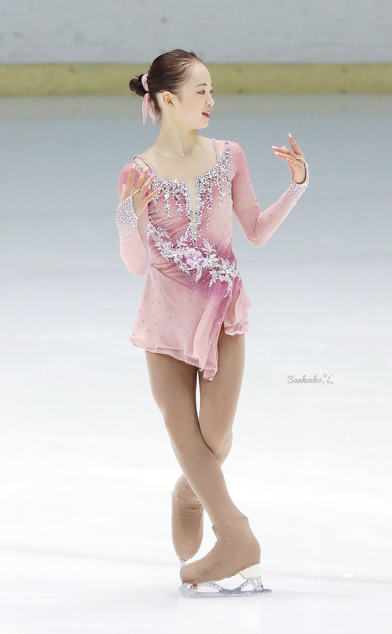 フィギュアスケート韓国のすてき衣装屋さん特集その１ キム イェリム ユ ヨン ウィ ソヨンほか スケ速 Note