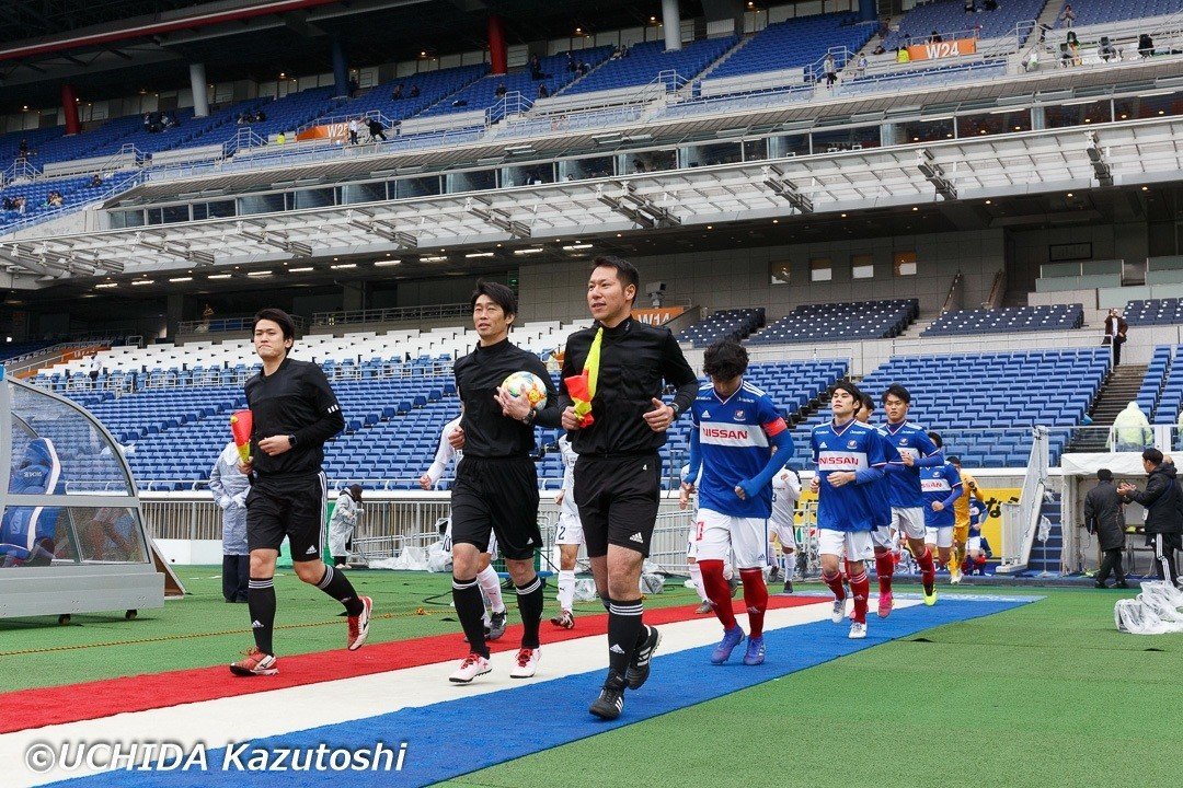 横浜f マリノスフトゥーロ 横浜シリーズ 前座試合 19年17日 日産スタジアム 内田和稔 Note