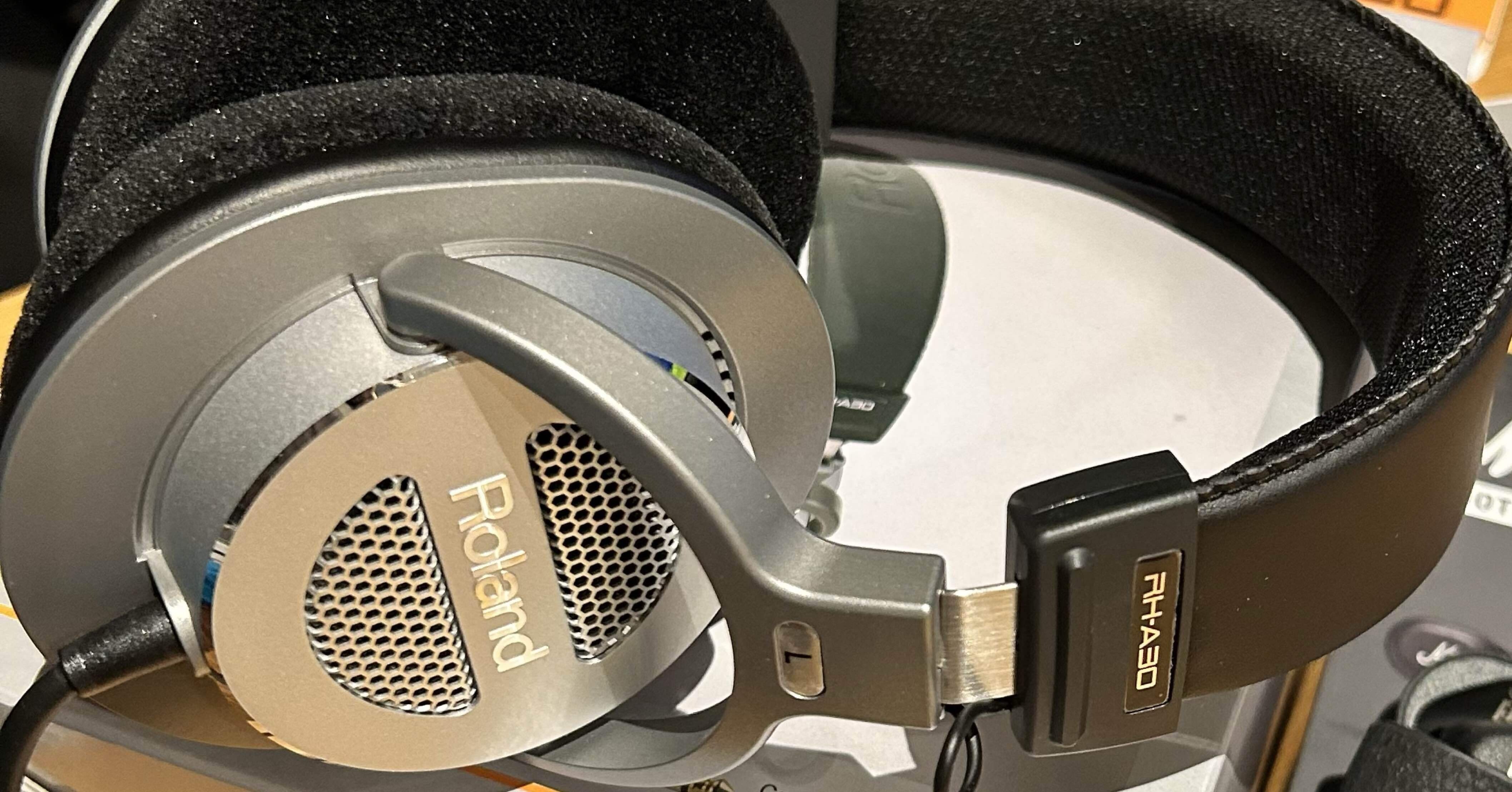 Roland RH-A30｜あめいろっぱ