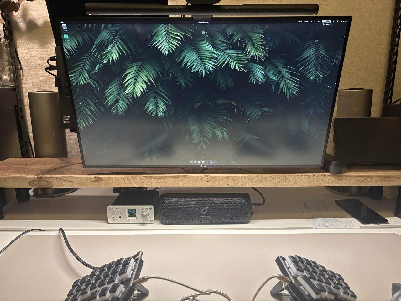 デスクシェルフを自作してみました｜にしし