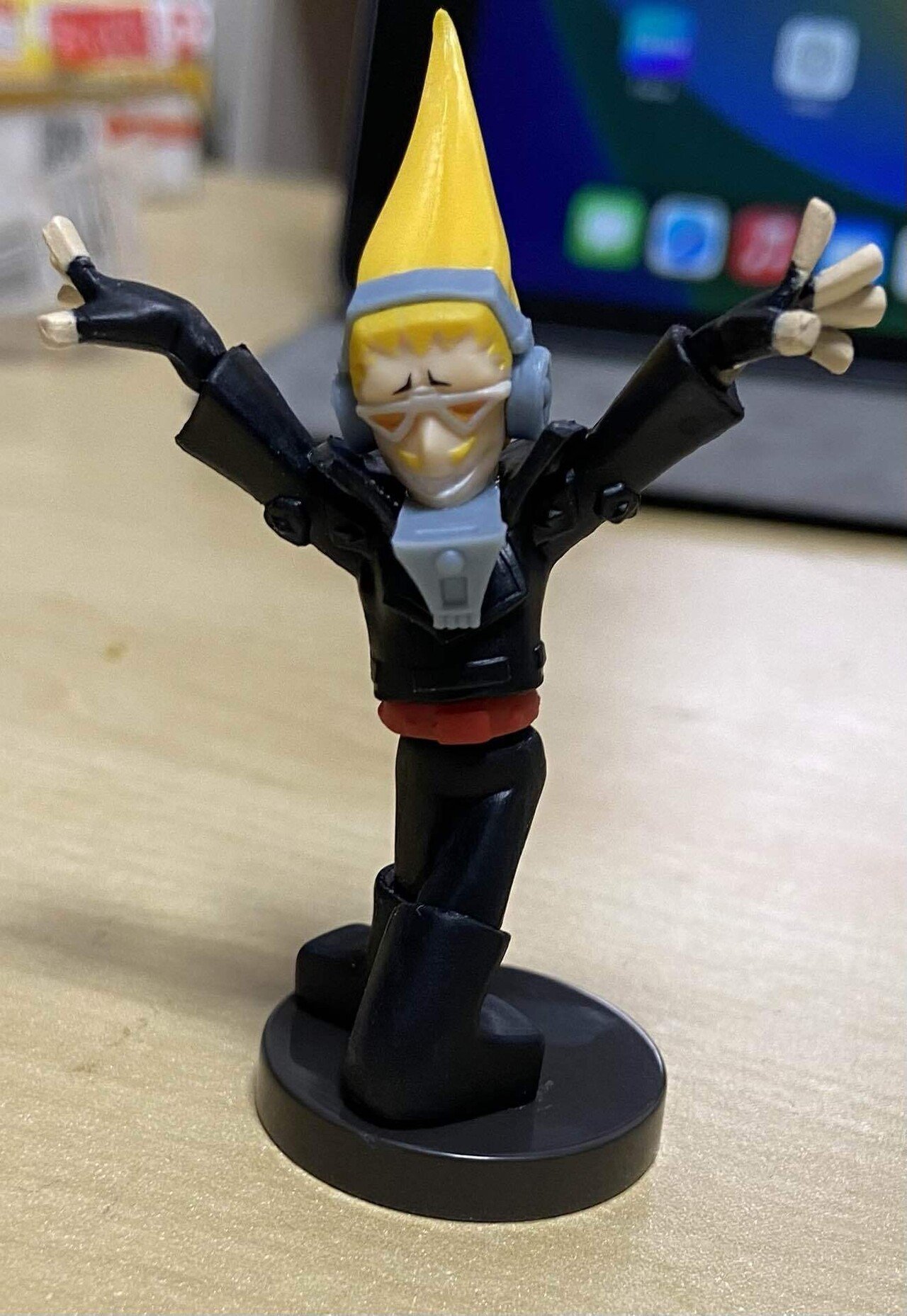 結局チョコエッグのチョコが1番美味い説｜みゆう＠週5バイトで心は週1休み