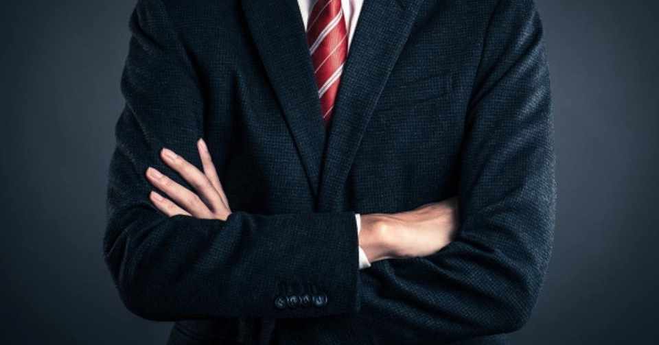 社長の腕組みは絶対ng 企業ブランドにふさわしい経営者のポートレートとは Advertimes アドタイ 連載開始 Niena Hino 日野 江都子 Ny在住 国際イメージ コンサルタント Note