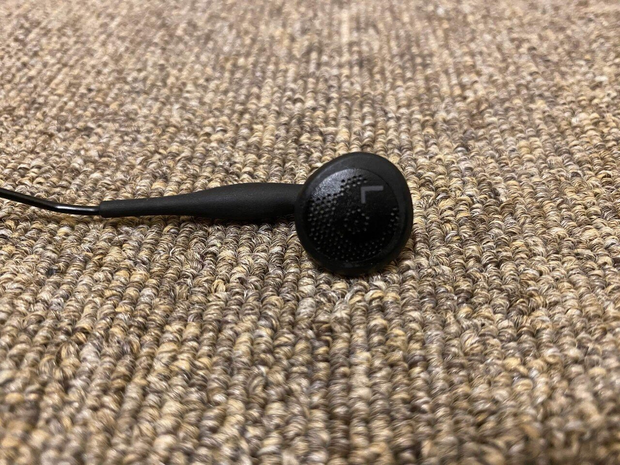 即決送料無料 SONY MDR-E888 動作品 バイオセルロース振動板