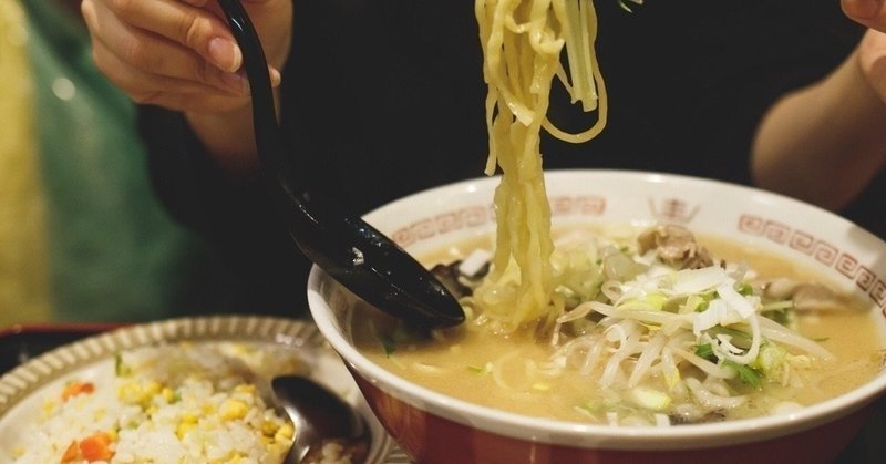 真っ赤なラーメン