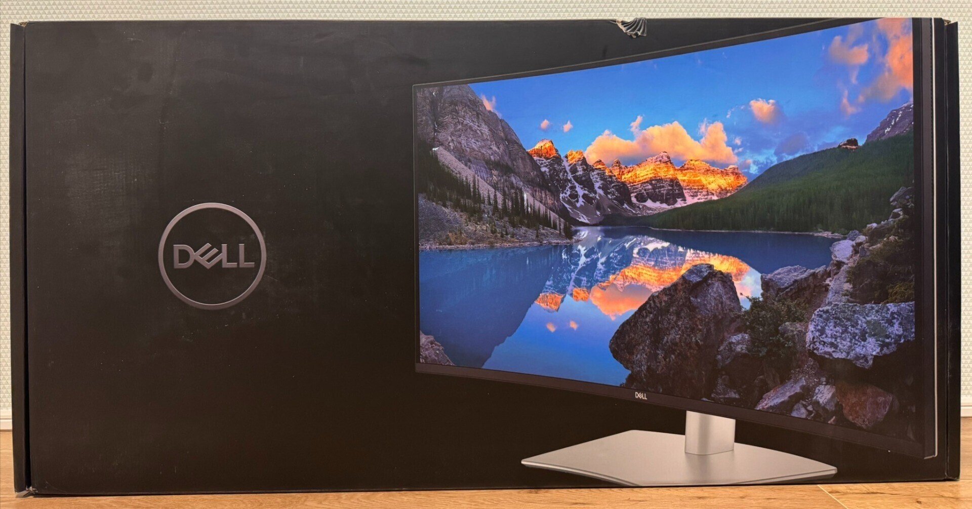 開封の儀 | Dell U4025QW - 40インチ ウルトラワイド 5K x 2Kモニター 開封の儀 | Dell U4025QW - 40インチ ウルトラワイド 5K x 2Kモニター