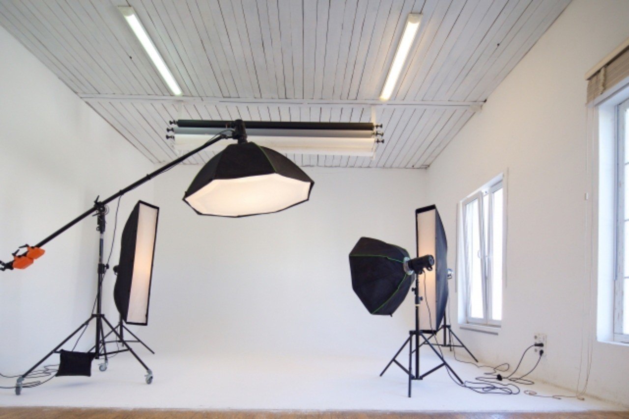 Youtuber必見 色々試してわかった これが最強の照明 照明は戦略だ 嫁がyoutuberで機材やら投資してたら詳しくなった Note