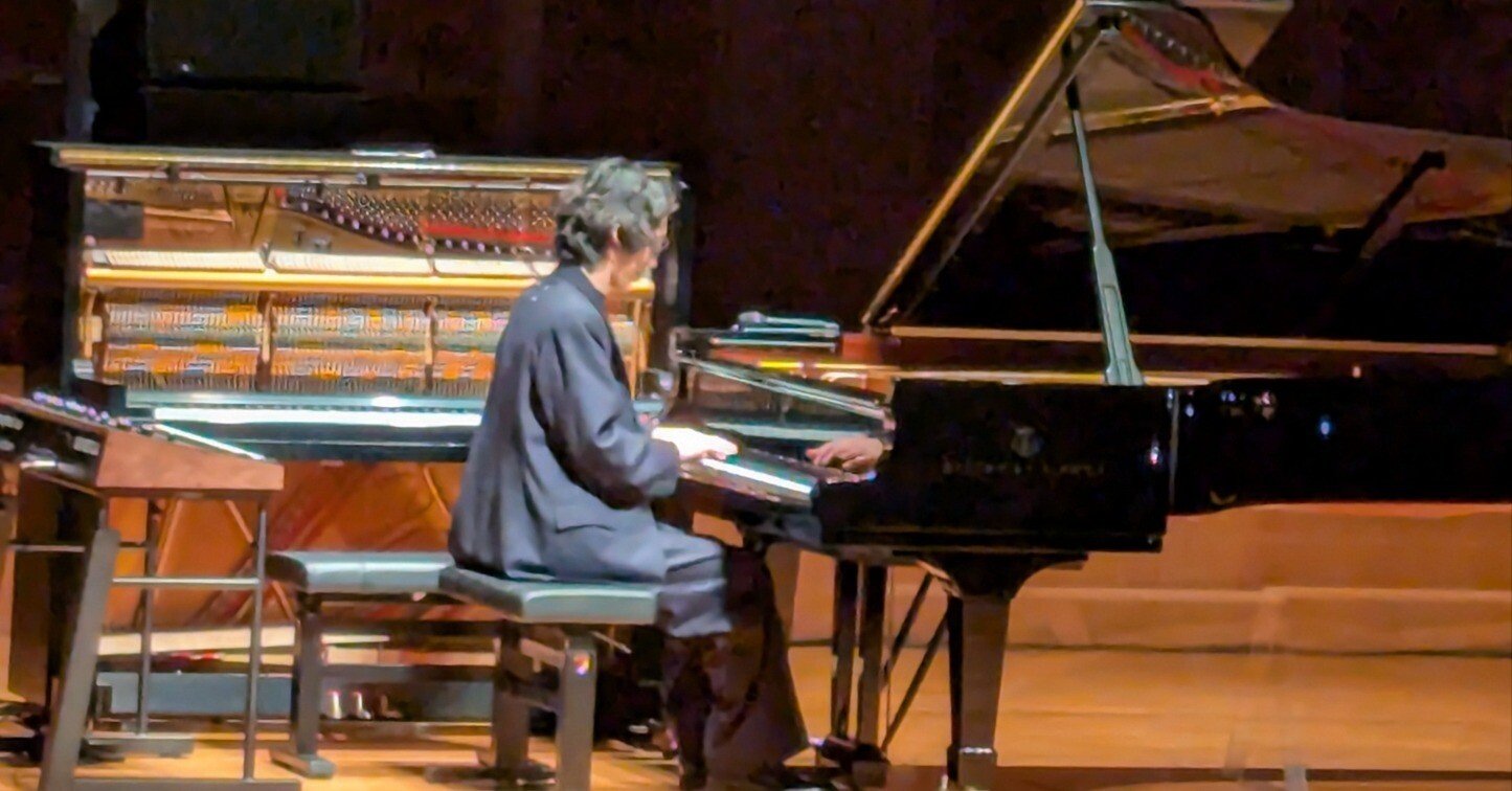 映画『不確かな軌跡』と“Human Universe