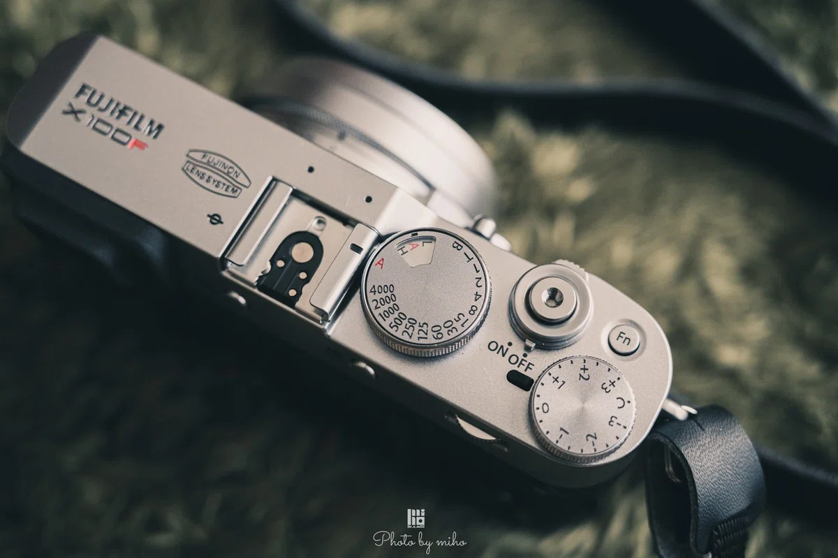 スピードファインダーFN （中古】Canon キヤノン New F-1 1984 