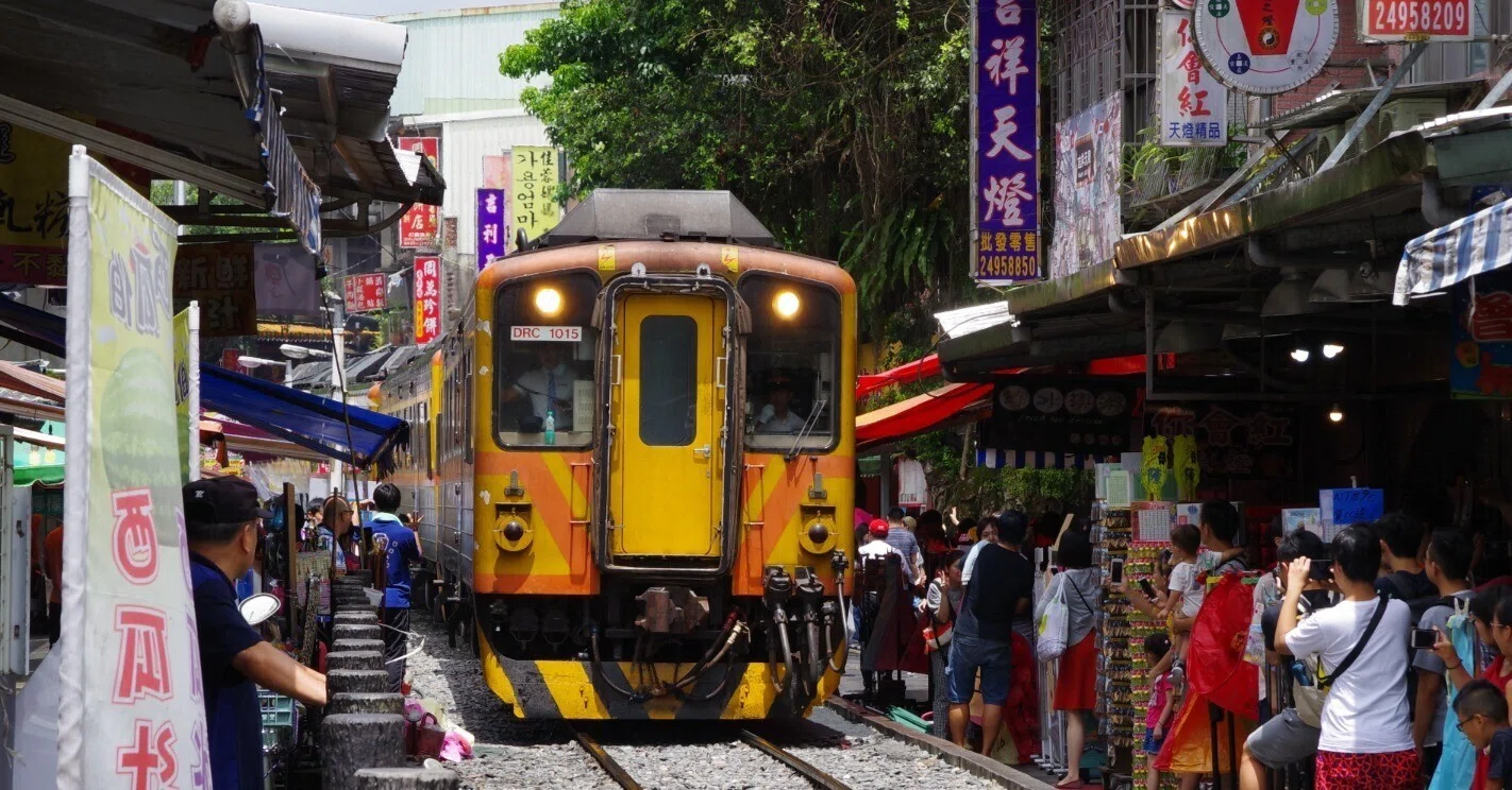 好吃】台湾の鉄道メシ【好呷】｜栗鯊