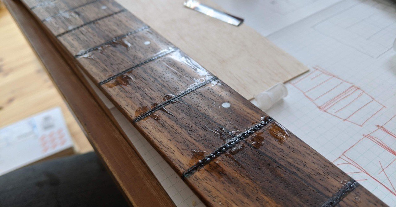 ベースをフレットレス化する｜huaaNOTE