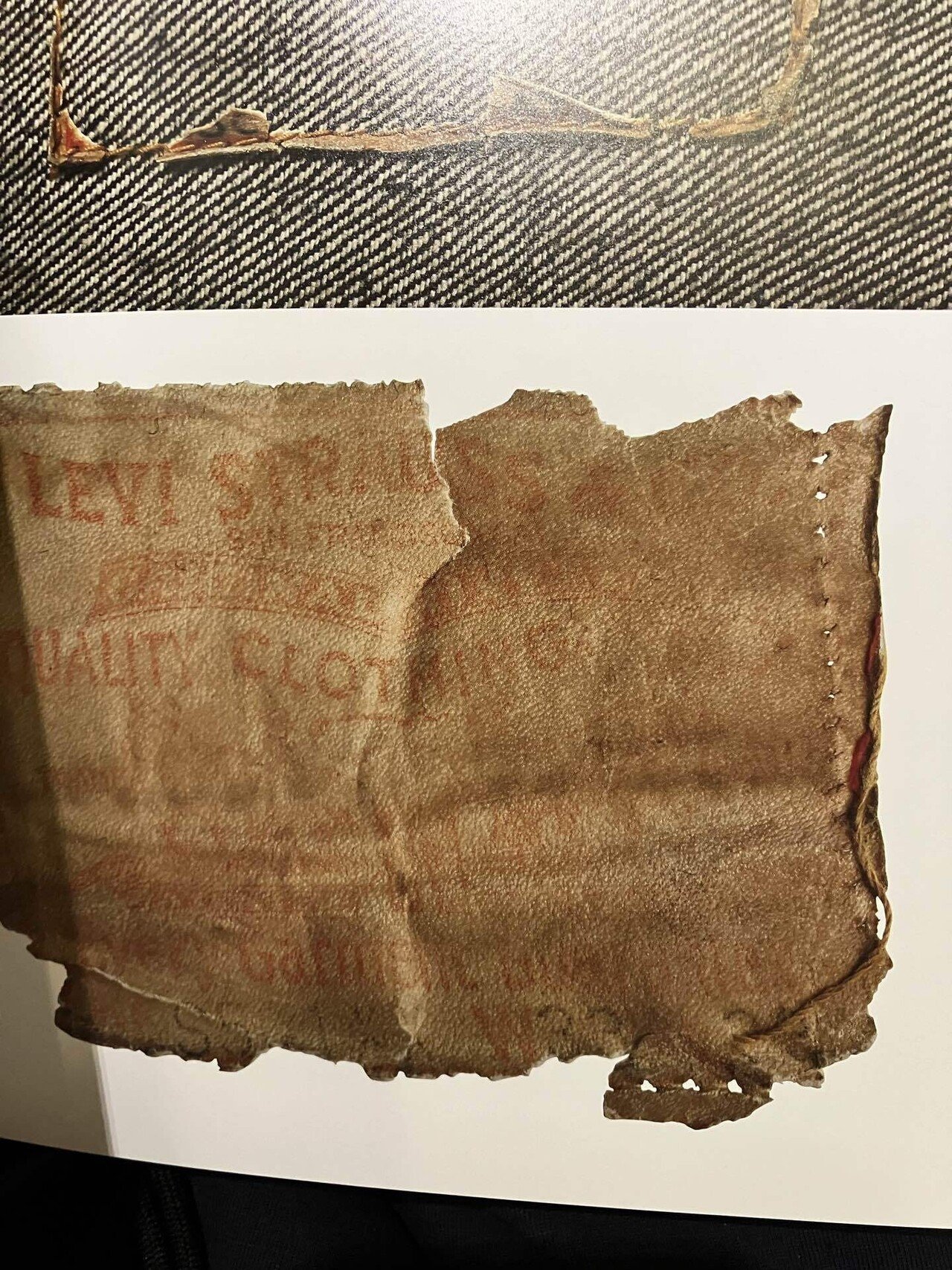 リーバイス デニムジャケットの教典的一冊「Levi's VINTAGE DENIM