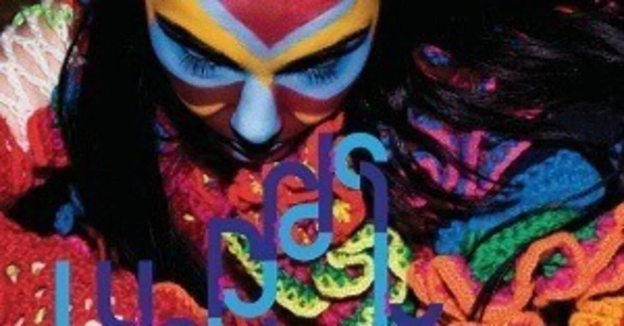 Björk - Wanderlust (2007)｜momo