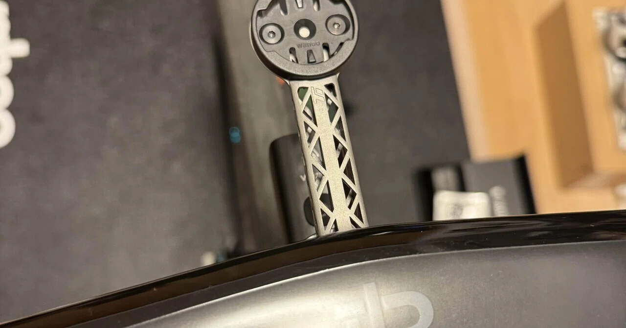 Factor Black Inc Aero Titanium 3Dプリントコンピュータマウントの 