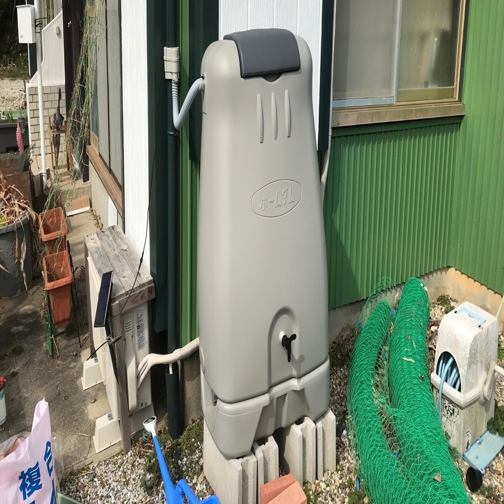 節水】もっと早く買っておけばよかった「雨水タンク」【防災用】｜自分