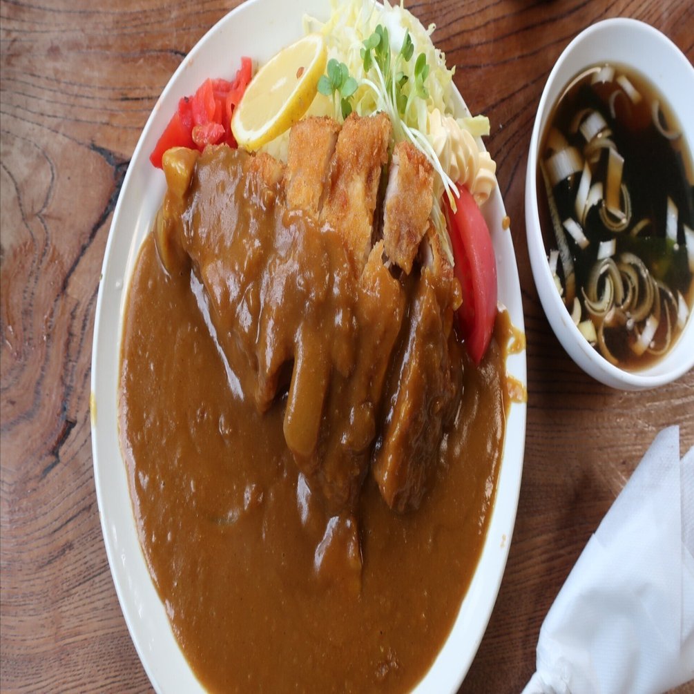 太陽食堂のカツカレー なつかしい故郷の味、うまっ😋くまっ🐻 茨城県