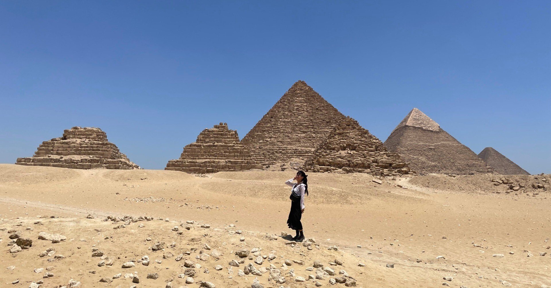 エジプト旅行記②灼熱のギザにて、三大ピラミッド内部へ。｜桜