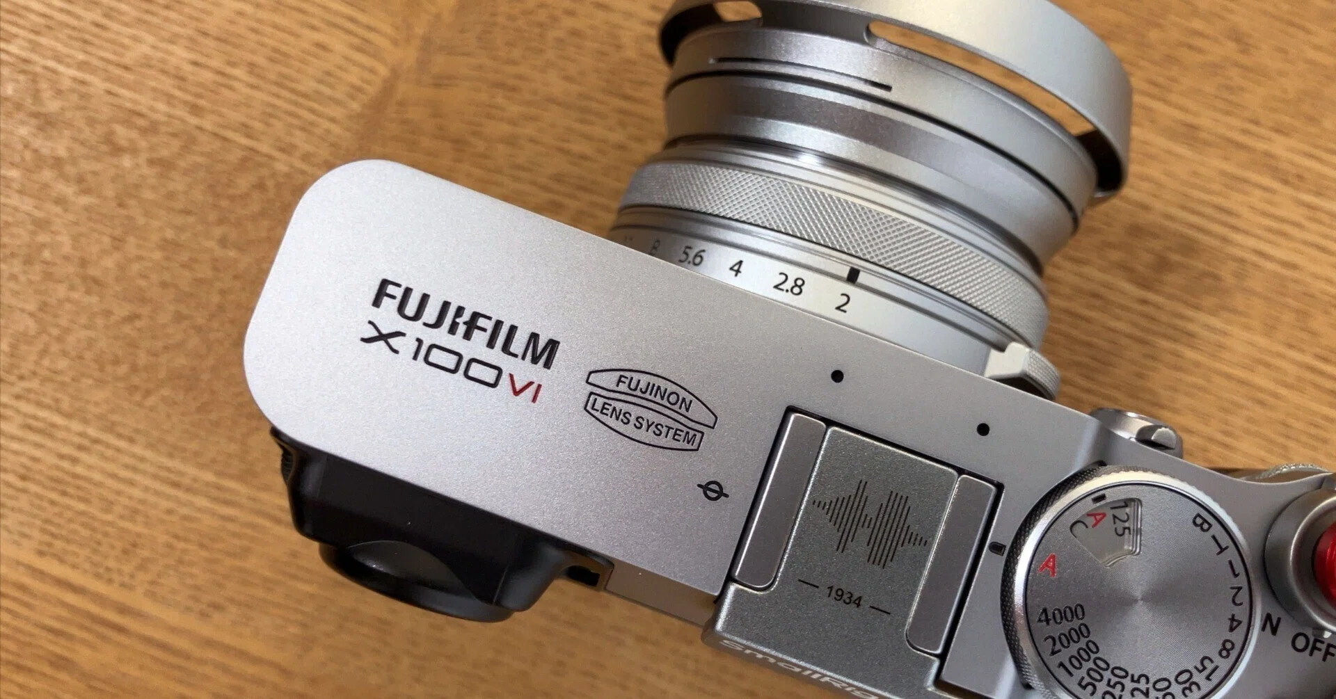 同時購入① FUJIFILM X100VI シルバー 新品未使用 【公式通販】