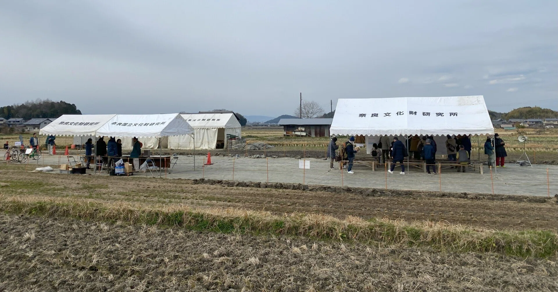 飛鳥京・石神遺跡東方の発掘調査現地説明会｜高坂 正澄