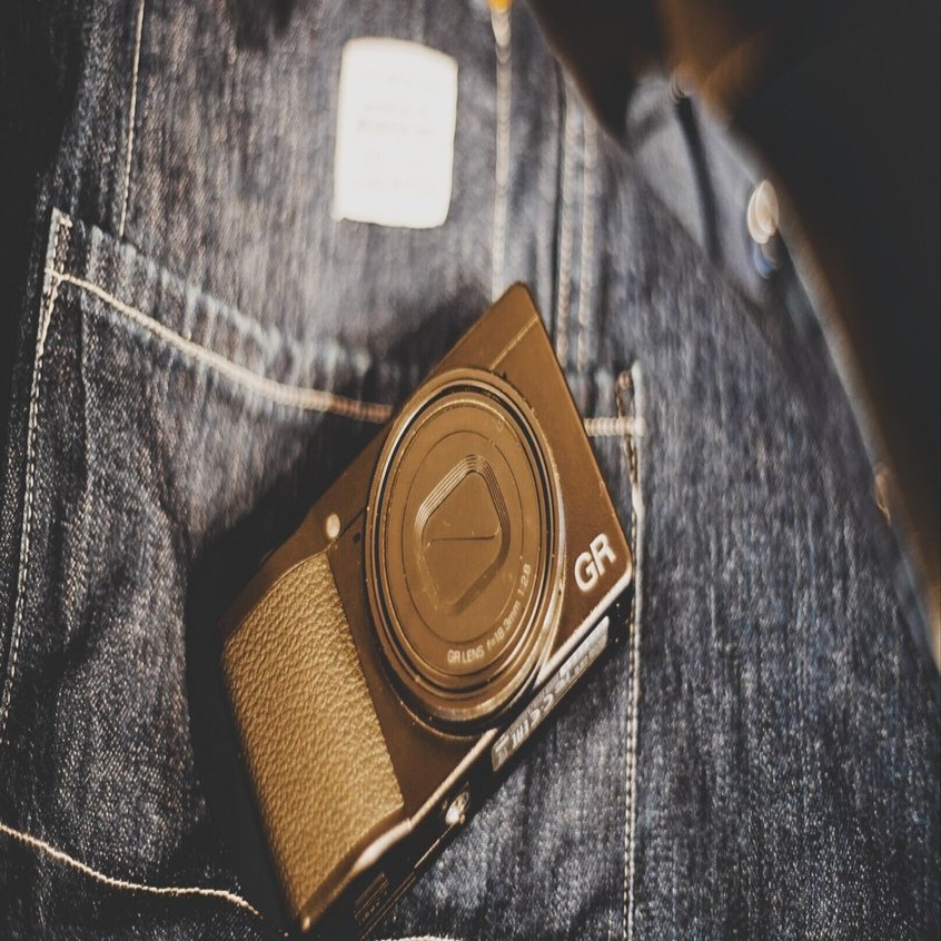 子育てパパが語るリコーGR3×Instagramの魅力はじめに：ポケットに