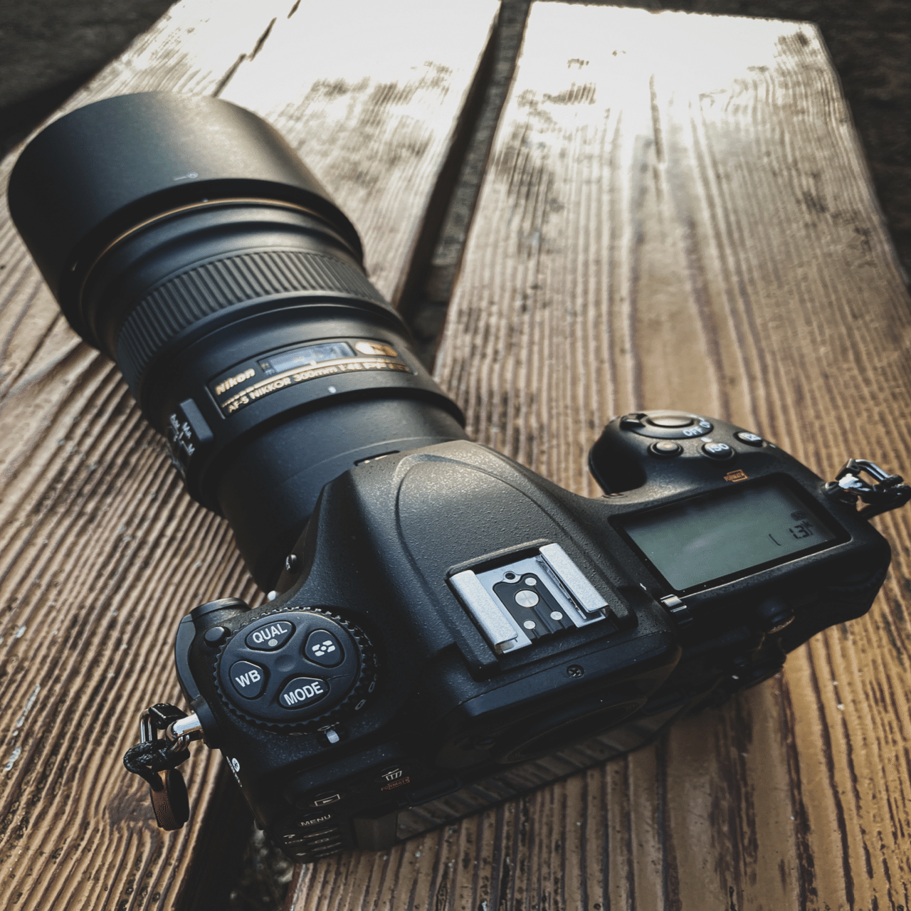 一眼レフカメラと望遠レンズ 何倍ズームのカメラと同じ望遠レンズが欲しい！」と言われたら