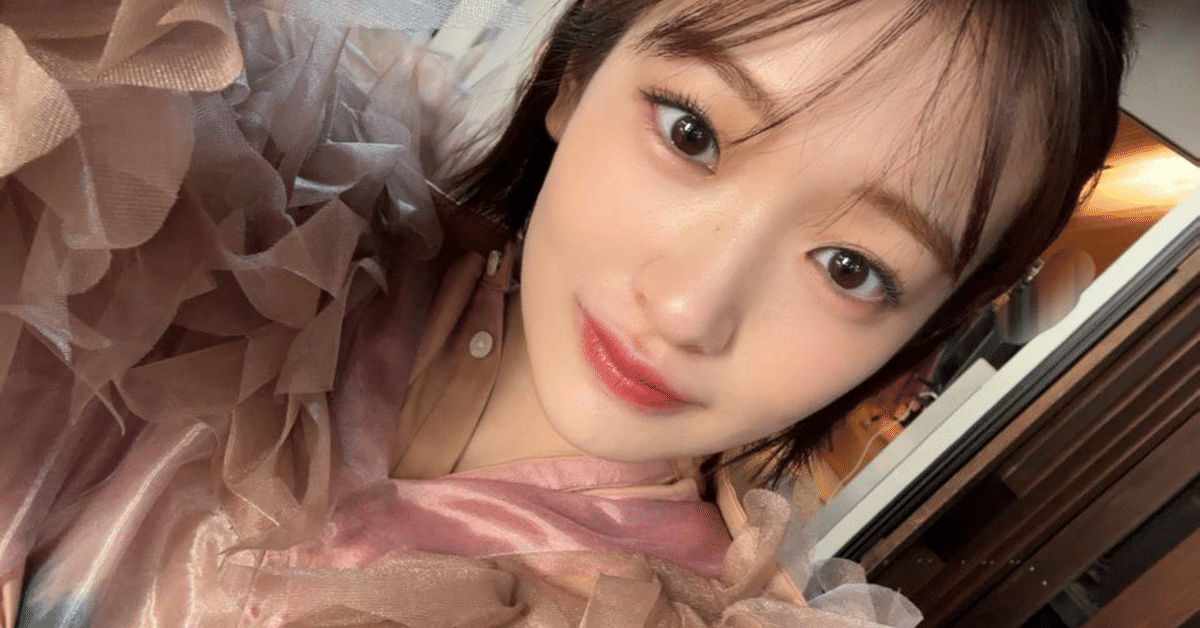 櫻坂46 小島凪紗の髪型はどっちが好み？｜さいの