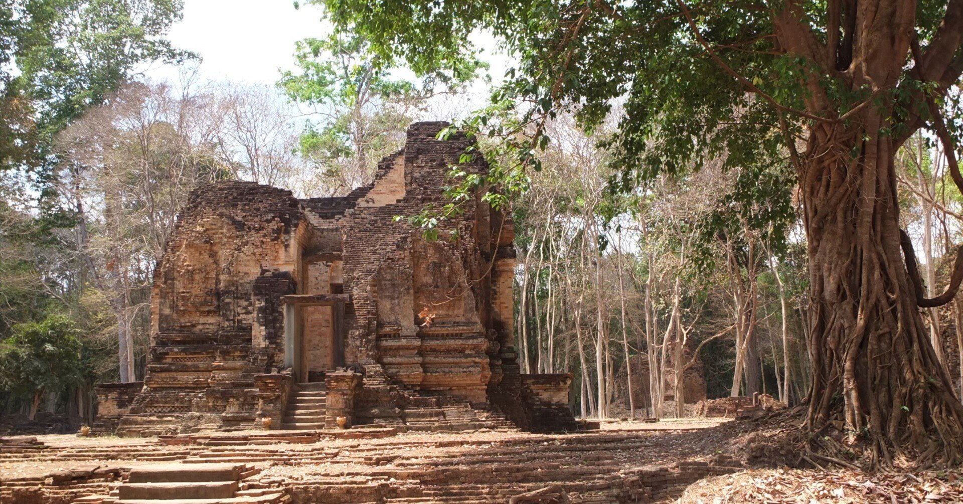 遺跡探訪110】番外編・カンボジア最古級 サンボープレイクックで国の