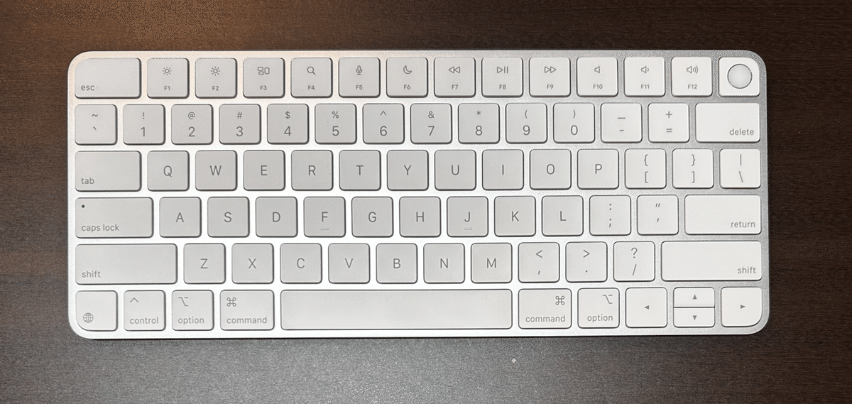 キーボード Magic Keyboard with Touch ID Magic Keyboard with Touch ID and Numeric Keypad for Mac