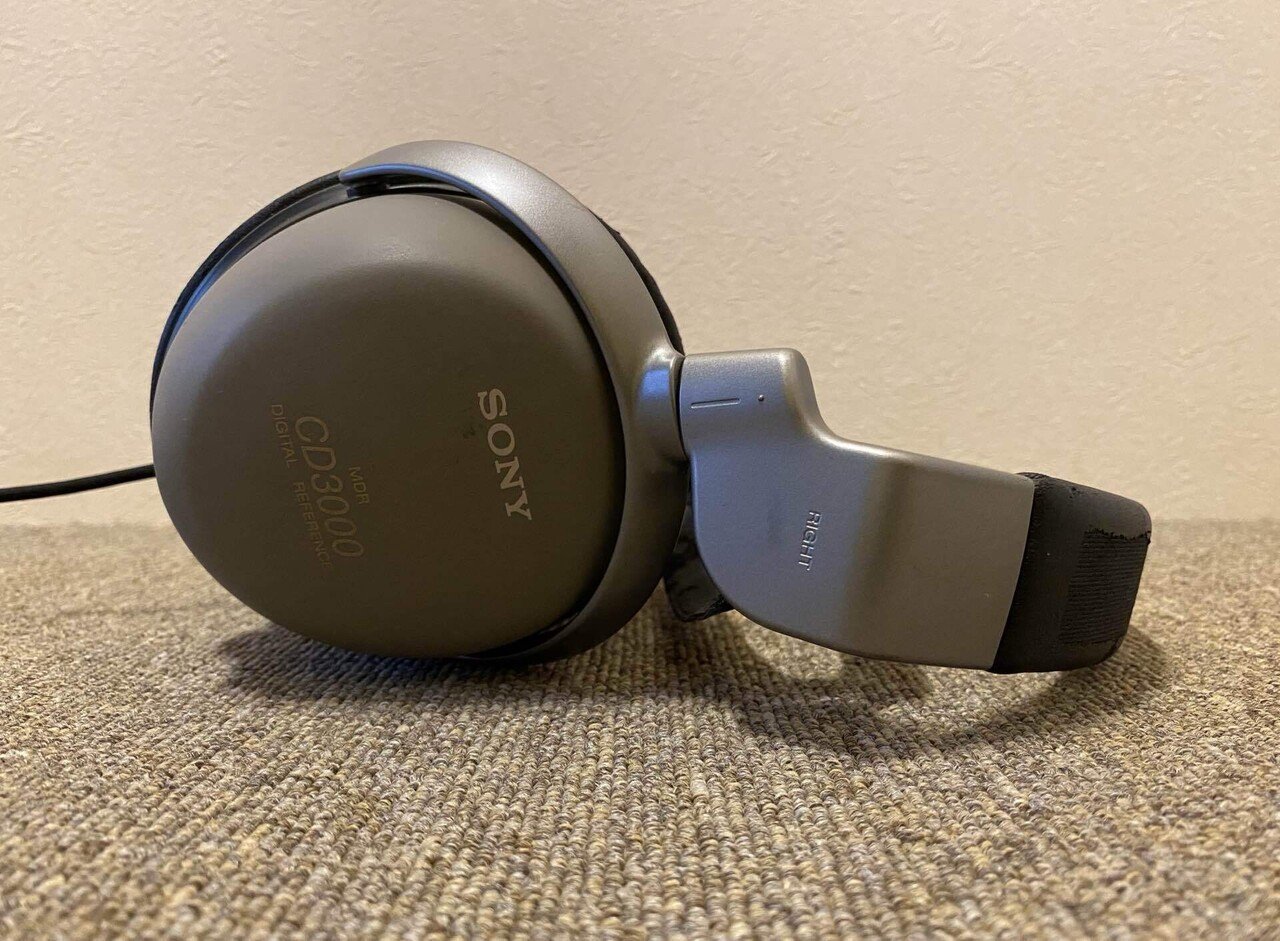 バイオセルロース振動板の名機!SONYのヘッドホンMDR-CD3000を バイオセルロース振動板の名機!SONYのヘッドホンMDR-CD3000を