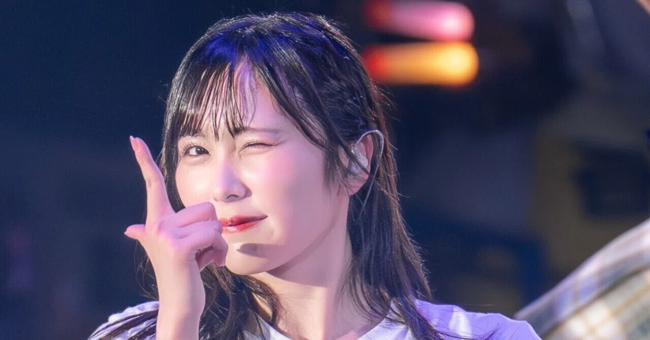 m*様 ニアジョイ 逢田珠里依 3周年コンサート衣装 アクスタ 直筆生写真