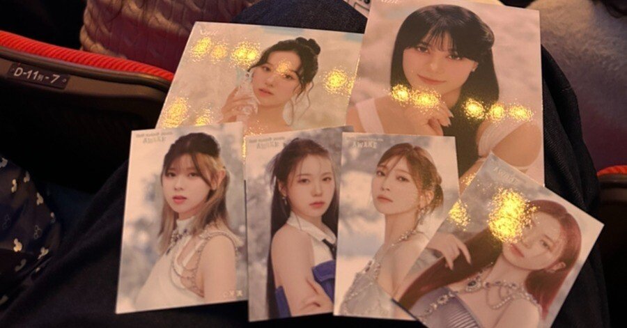 NiziU Live with U 2024-2025