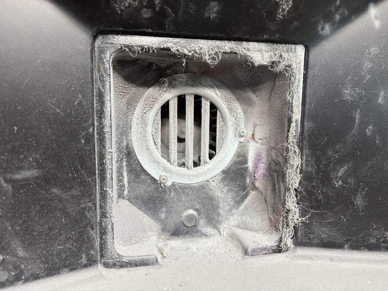 ガゼプラ Mr.スーパーブース掃除｜ガゼル