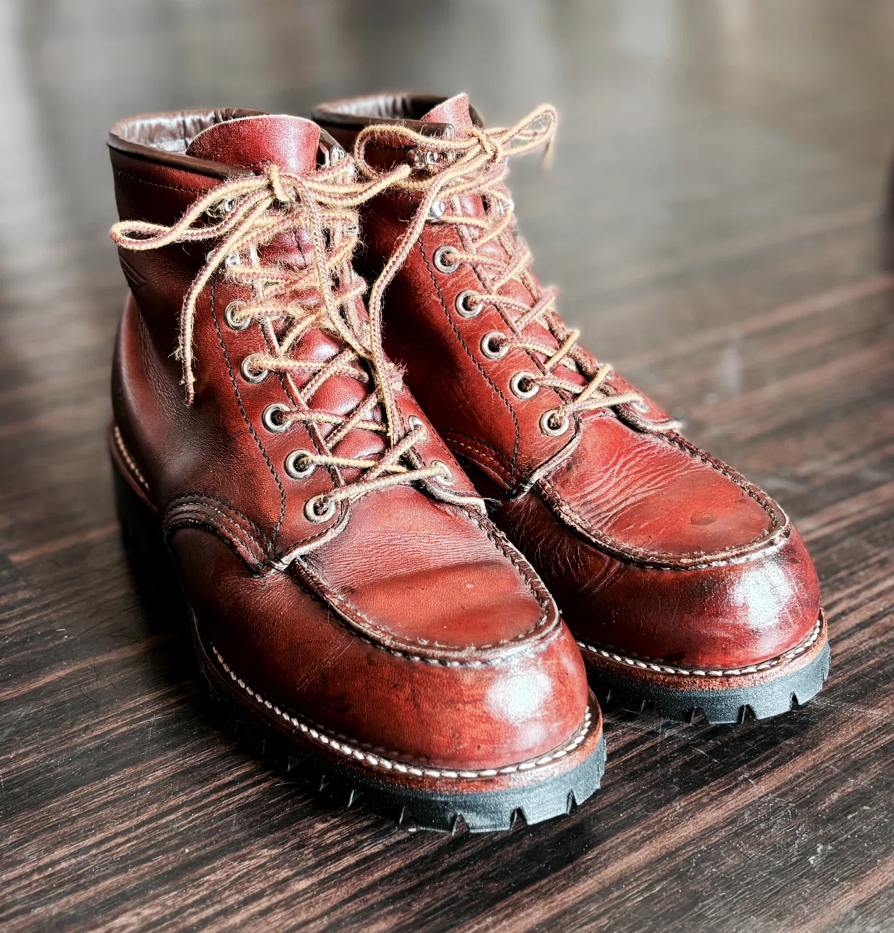 公式カスタム修理レポ】15年連れ添ったRED WING 8875、蘇る