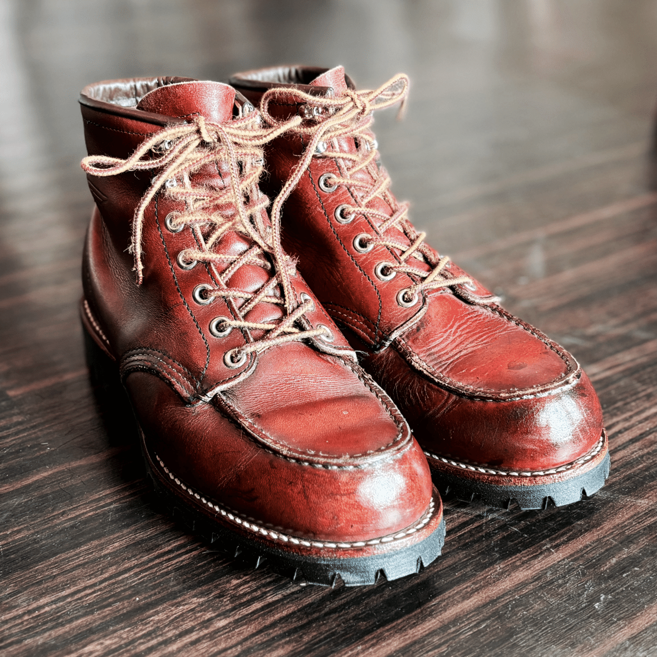 公式カスタム修理レポ】15年連れ添ったRED WING 8875、蘇る
